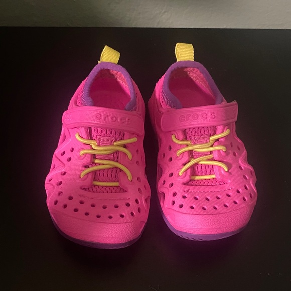 CROCS Other - Crocs Swiftwater Play Shoes Girls Water Sandals Pink Purple Size C6